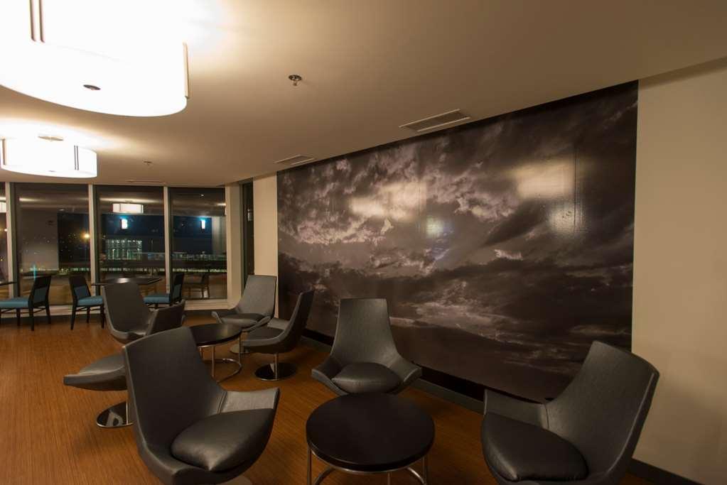 The Grand Airport By Lakeview
