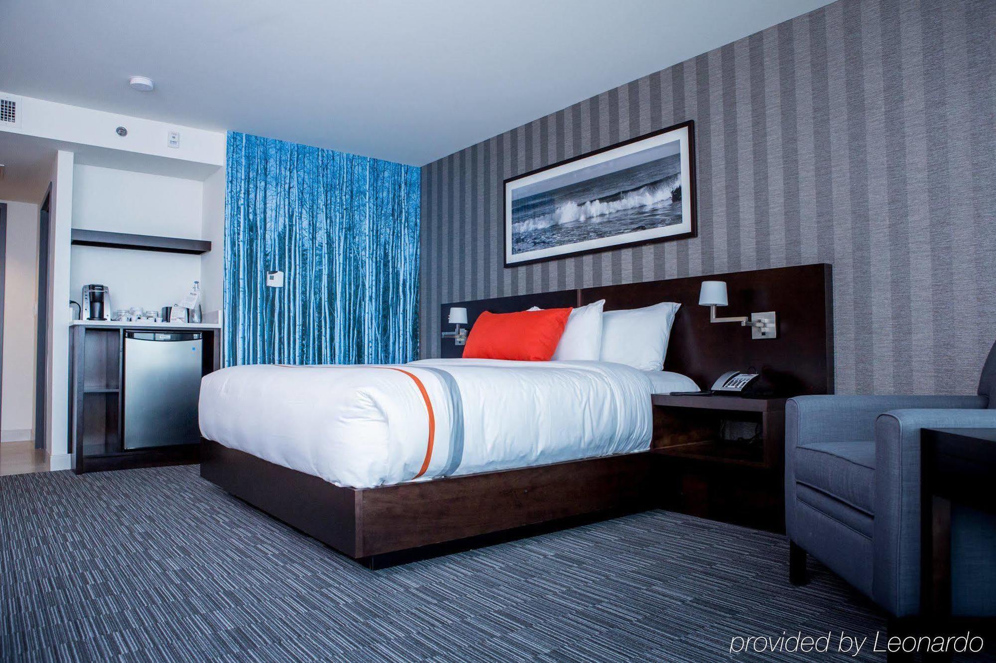 Hotel The Grand Airport By Lakeview