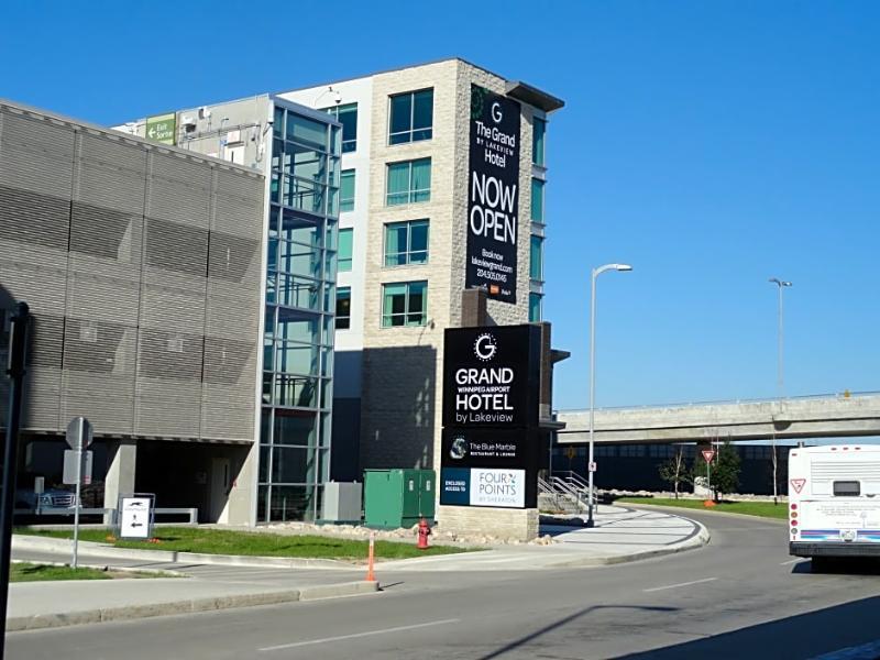 The Grand Airport By Lakeview Hotel 4*
