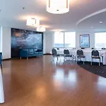 The Grand Winnipeg Airport Hotel By Lakeview 